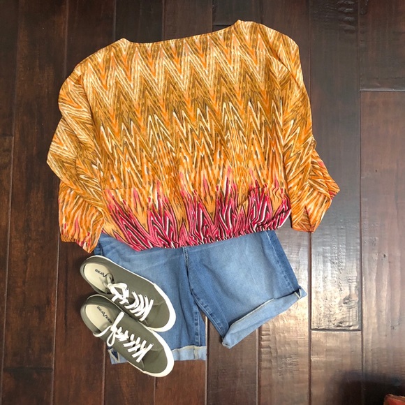 🧡💗 Bobeau orange/pink top -like new! 💗🧡 - Picture 3 of 4